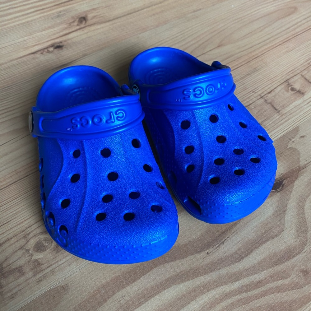 Crocs